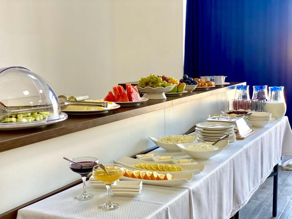 Comfort Hotel Turkistan Dış mekan fotoğraf
